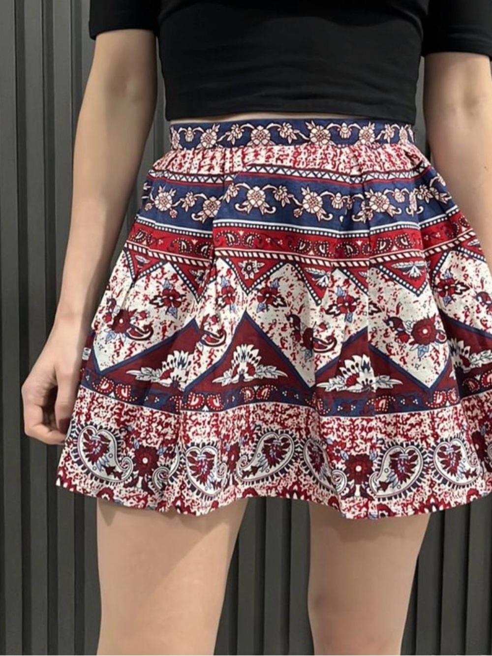 Forever 21 Red, Navy & White Boho Print Skirt